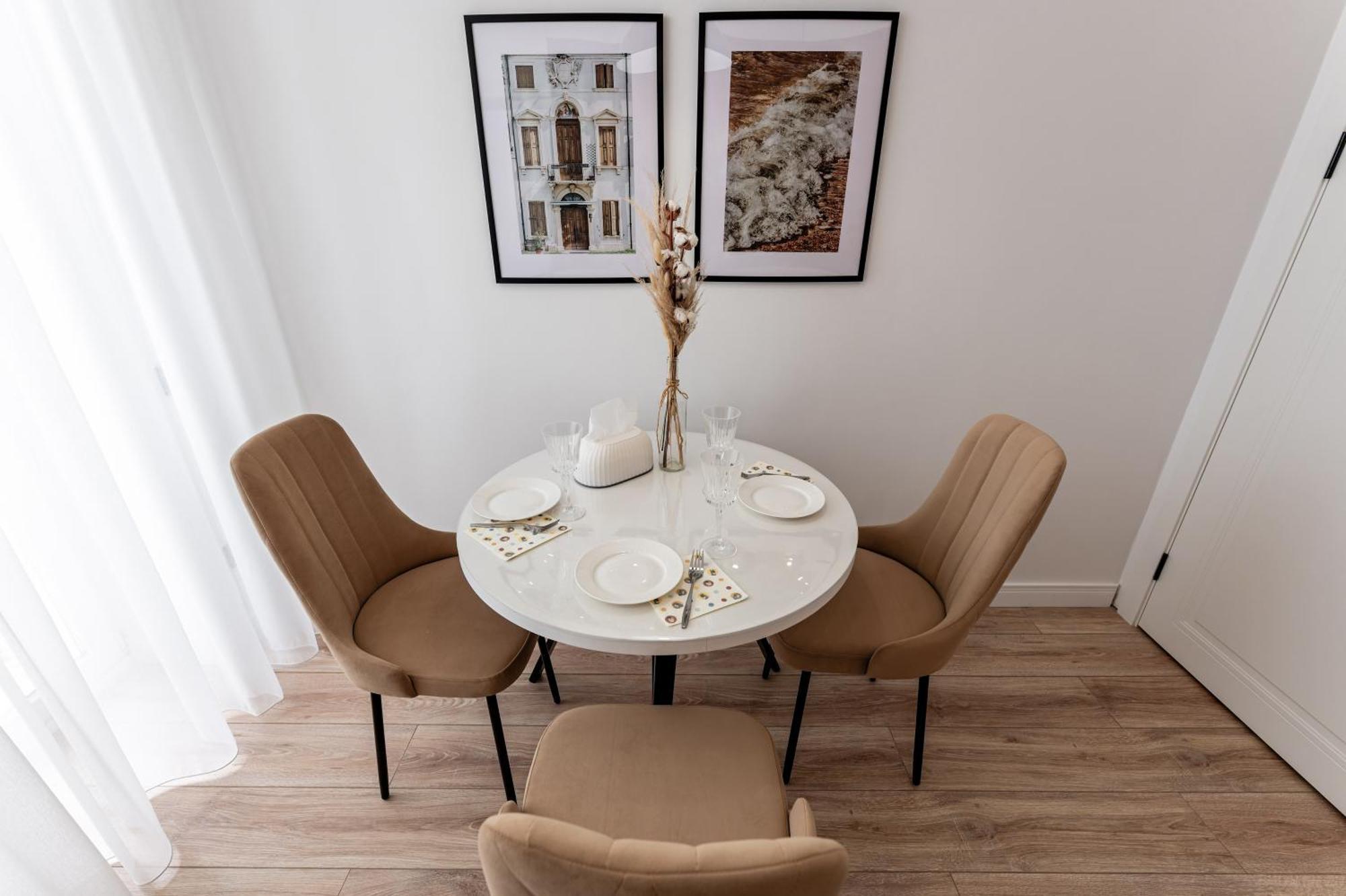 Dastur Apartment